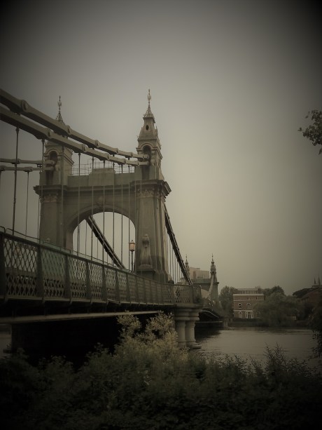bridge hammersmith london